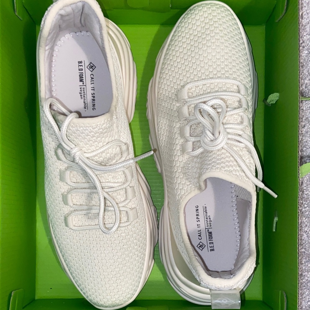 NEW Call It Spring Cream Knit Sneakers